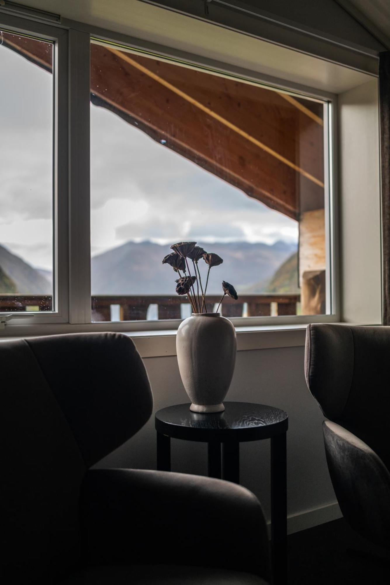 Blatind Boutique Hotel Stordal Esterno foto