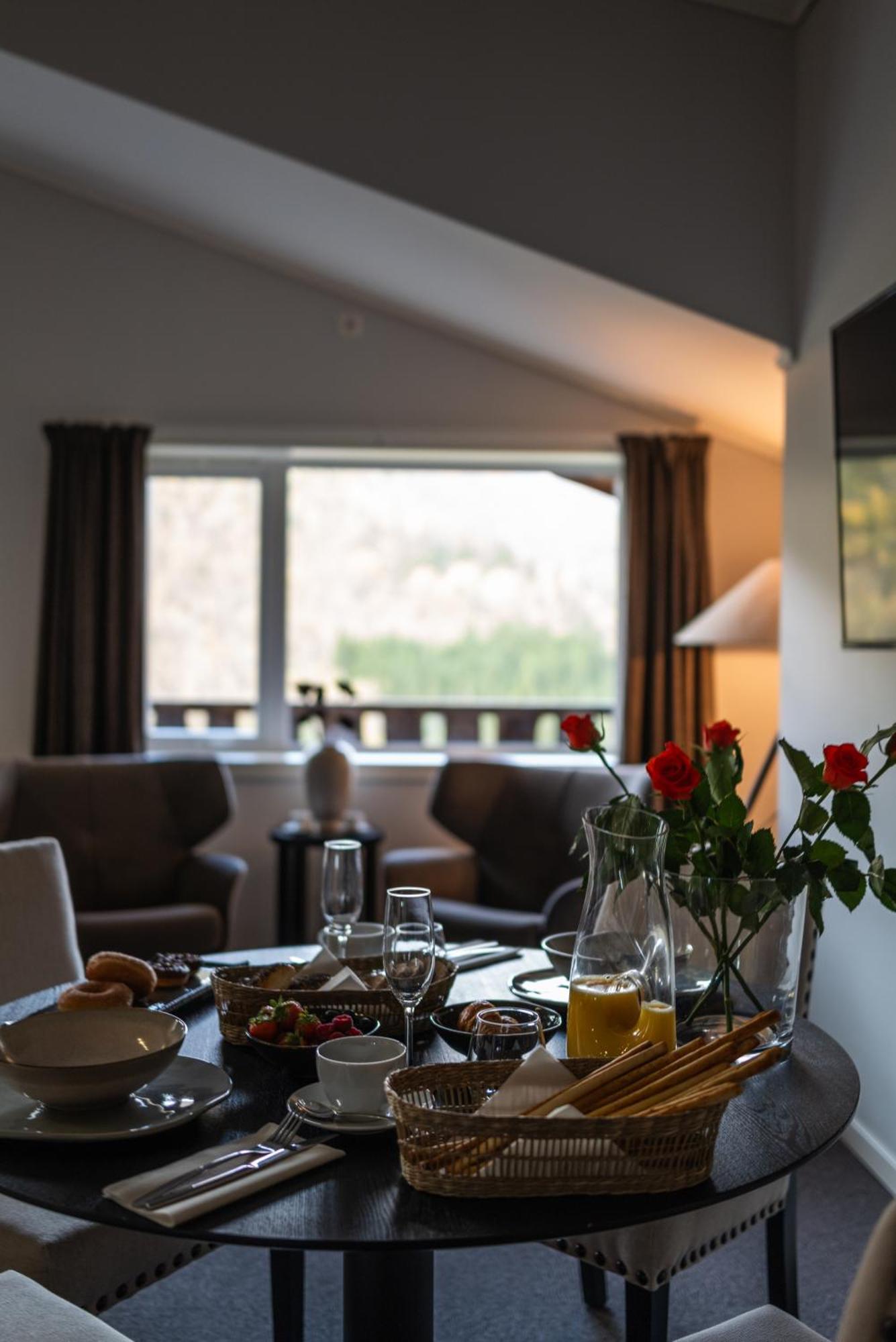 Blatind Boutique Hotel Stordal Esterno foto